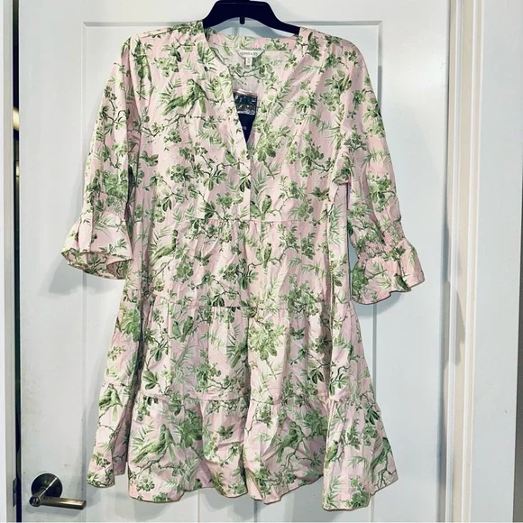 Crown & Ivy 3/4 sleeve Tiered Dress Pink Green Toile NWT 2X with Pockets - Picture 2 of 7
